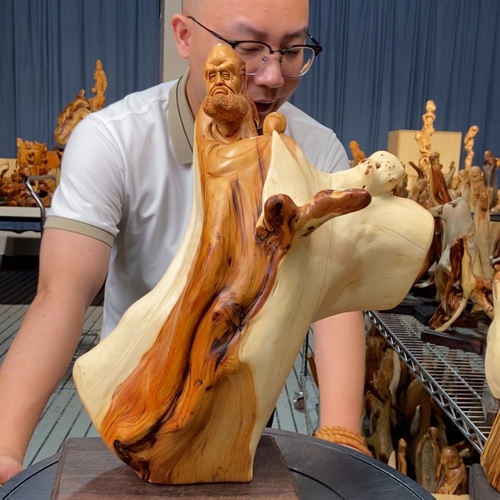 柏木（崖柏）随型摆件 