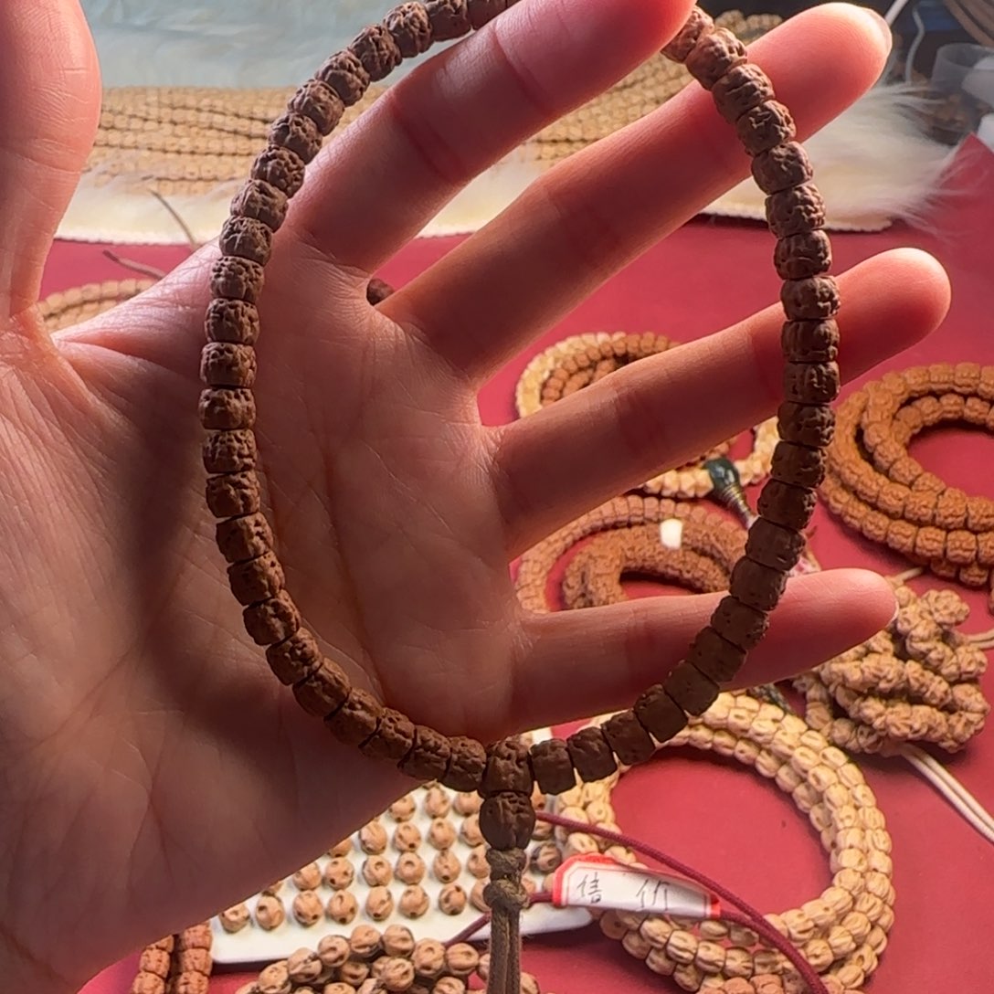 吊坠柏香籽/百香籽佛手手持