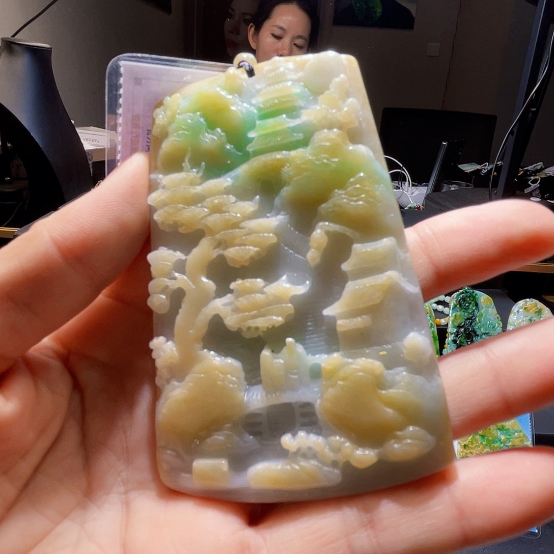 颈饰未镶嵌翡翠安*一