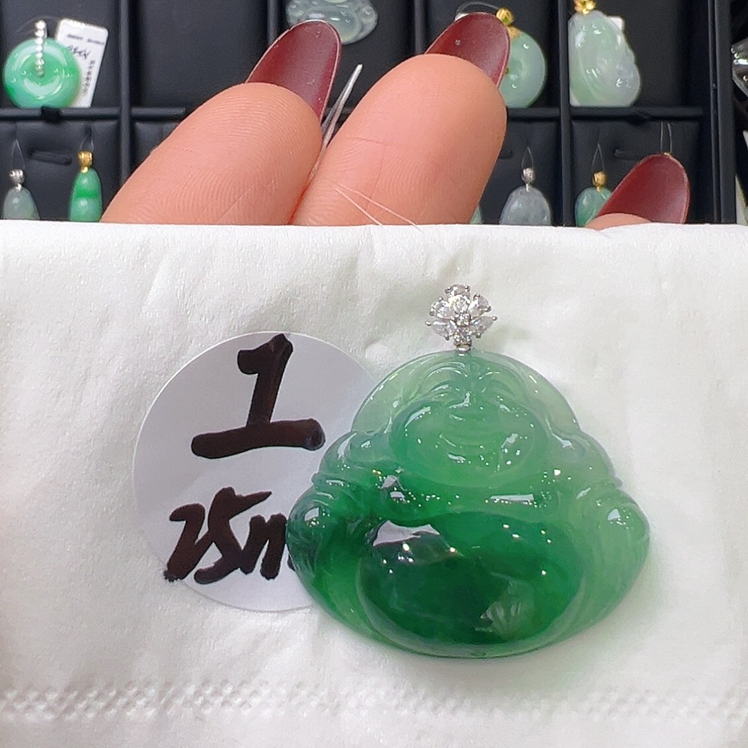 翡翠18K金镶嵌颈饰