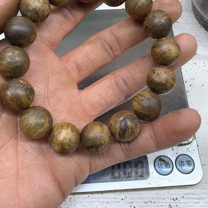 沉香手串陈*棋楠圆珠1.4手串一条17克