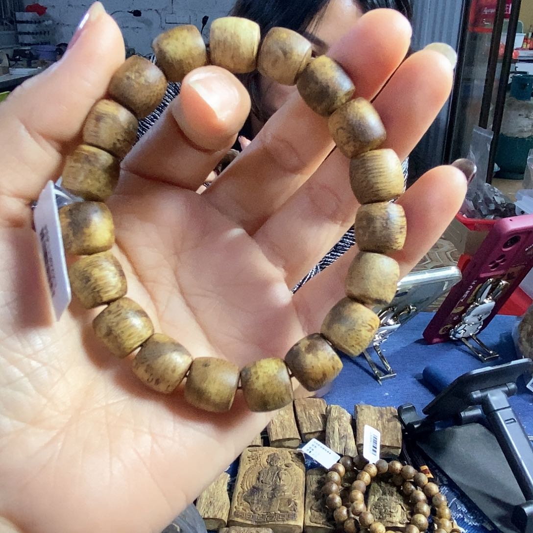 沉香手串天然野绿鼓珠单圈1.1/10克+多样性发一