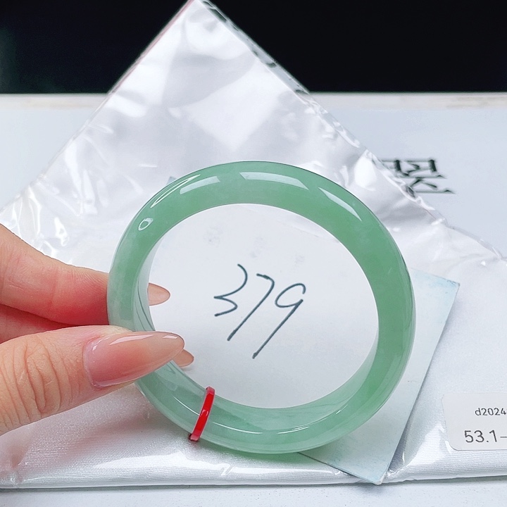 未镶嵌手镯翡翠53+正圈