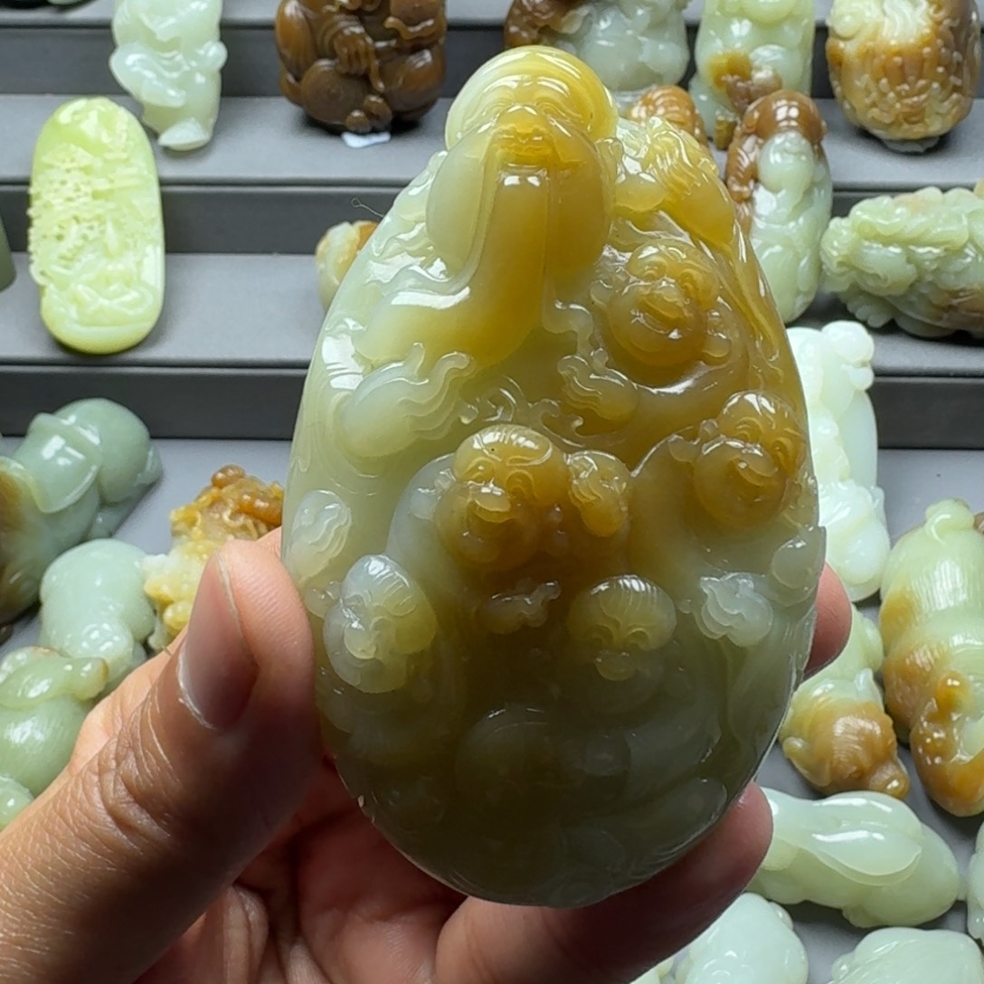 和田玉把件未镶嵌用****5