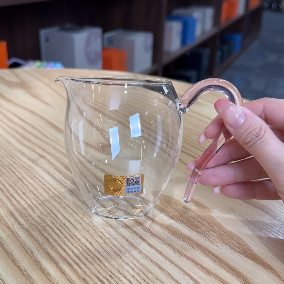 禾器怡然浅粉色。。。。