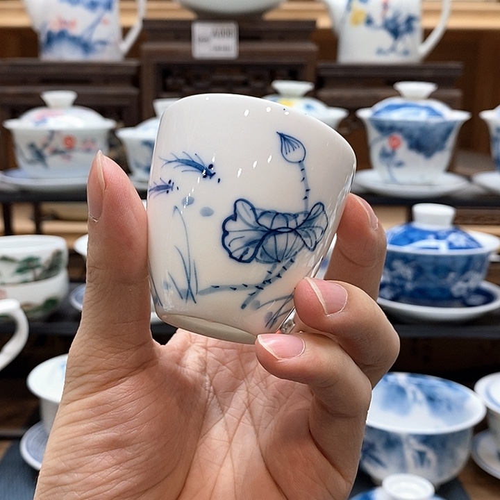 感***生手绘荷花主人杯75cc釉下彩微瑕福利款