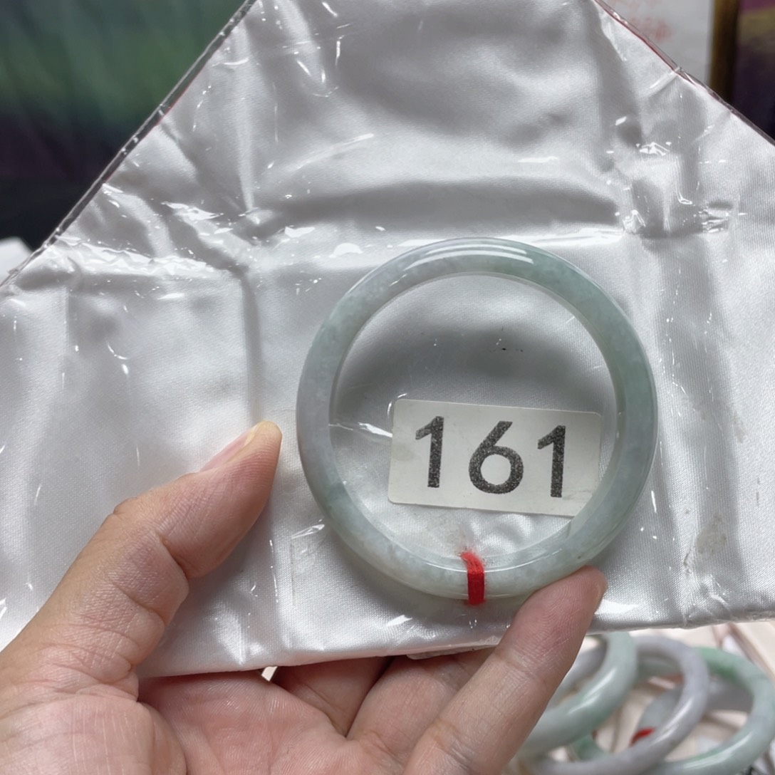翡翠手镯未镶嵌161