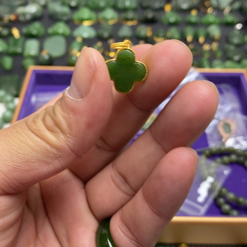 【闪购商品】和田玉（碧玉）颈饰银S925镶嵌