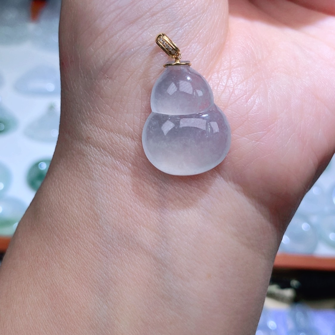 【闪购商品】翡翠颈饰18K金镶嵌葫芦