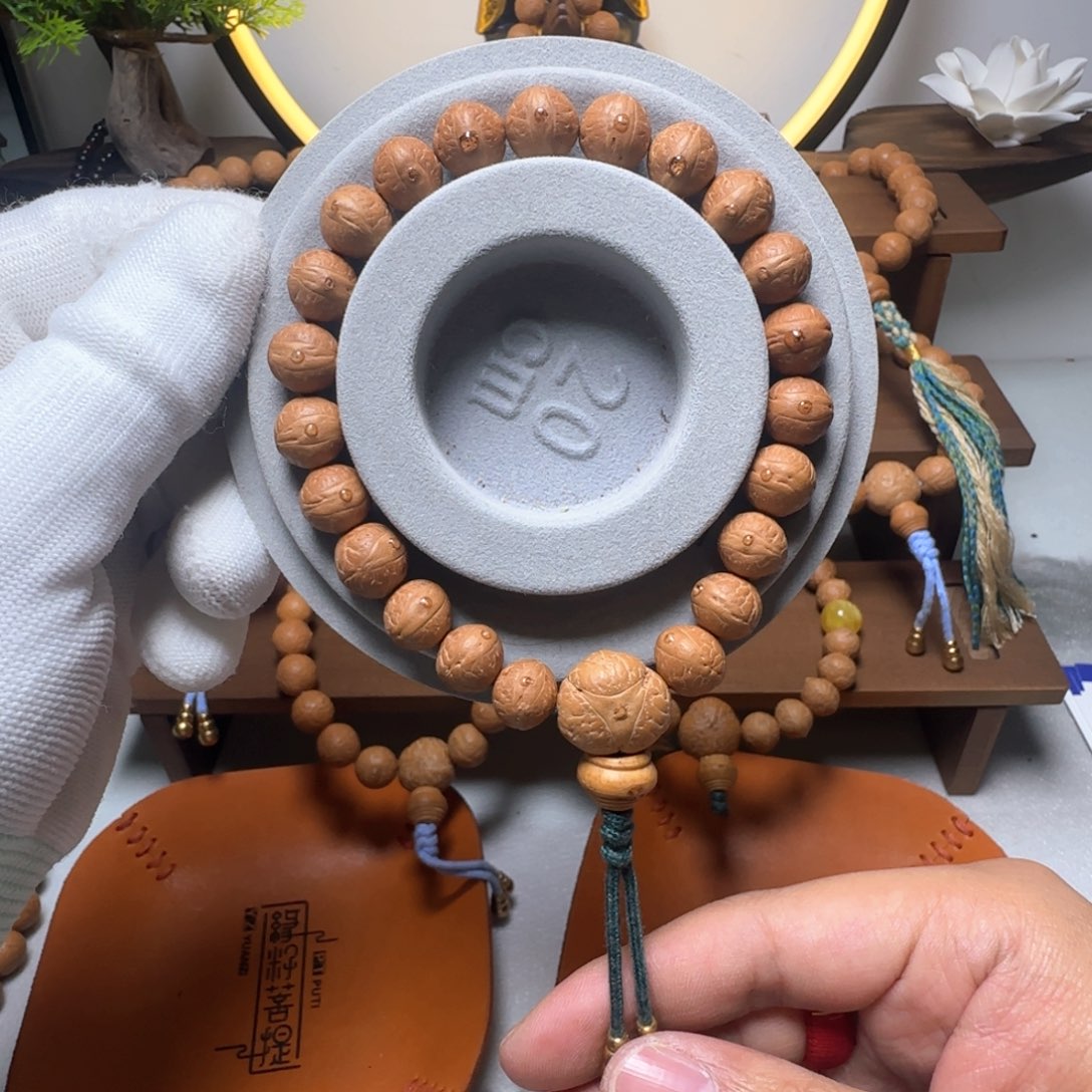 凤眼菩提手串11进10开播福利捡大漏