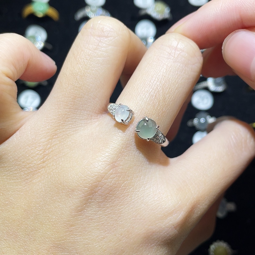 翡翠未镶嵌戒指戒指