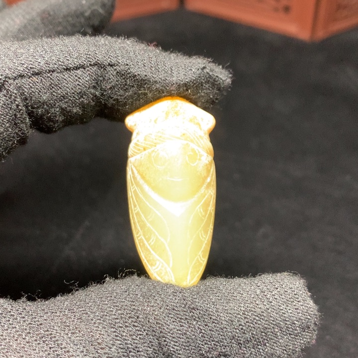 和田玉颈饰未镶嵌轻**扬