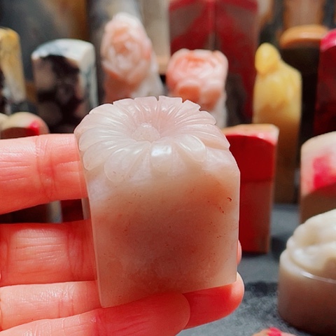 昌化石昌化老坑红花冻石印章