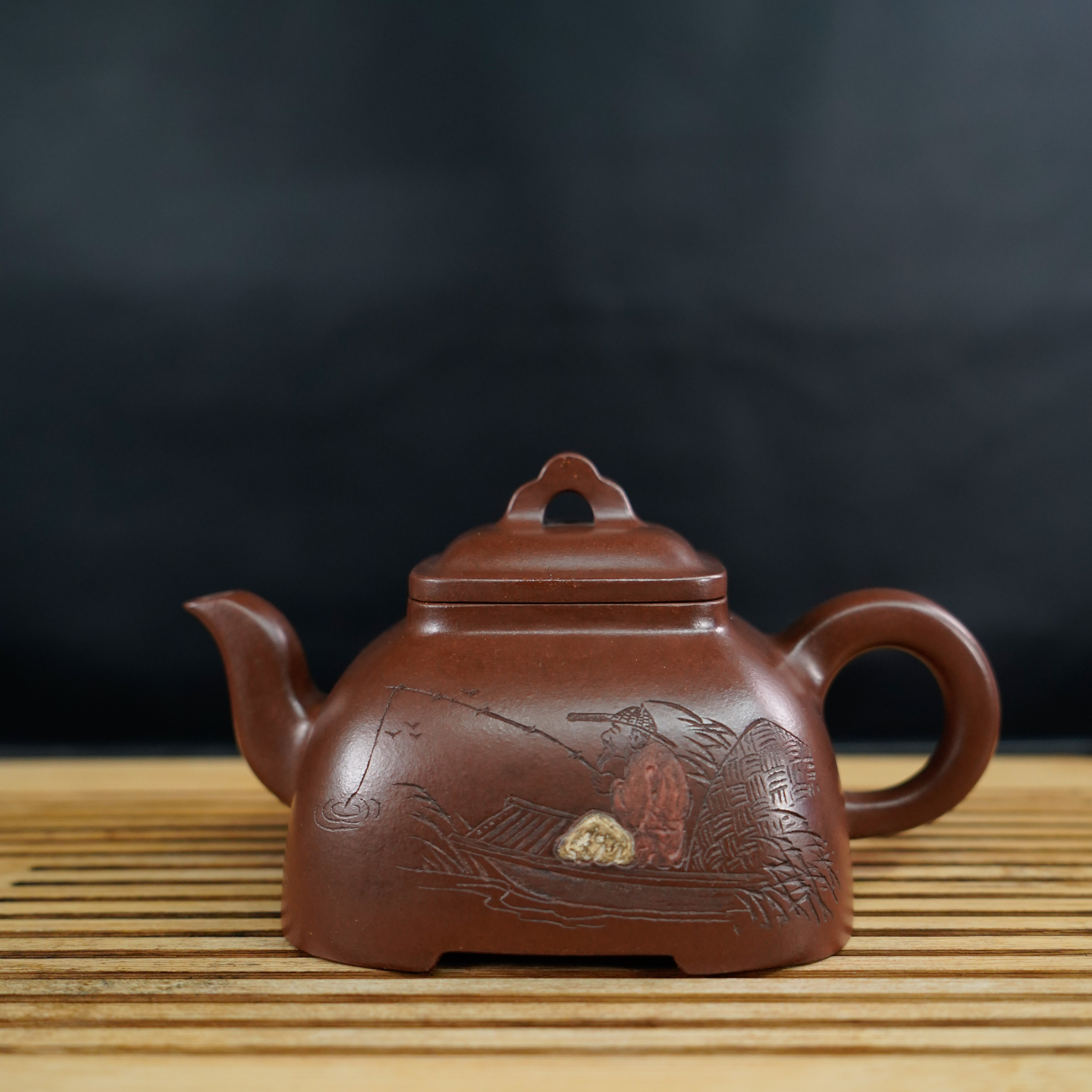 GSZS-6654  任仲光  宜兴手工紫砂  孤菱