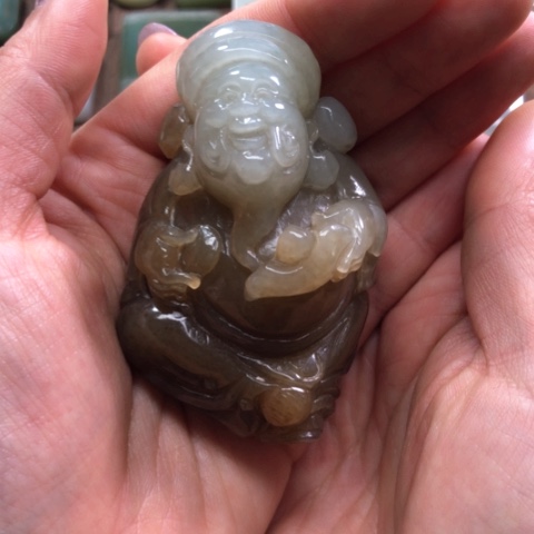 和田玉颈饰未镶嵌猴**月