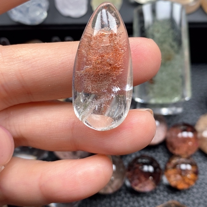 未镶嵌颈饰水晶水晶