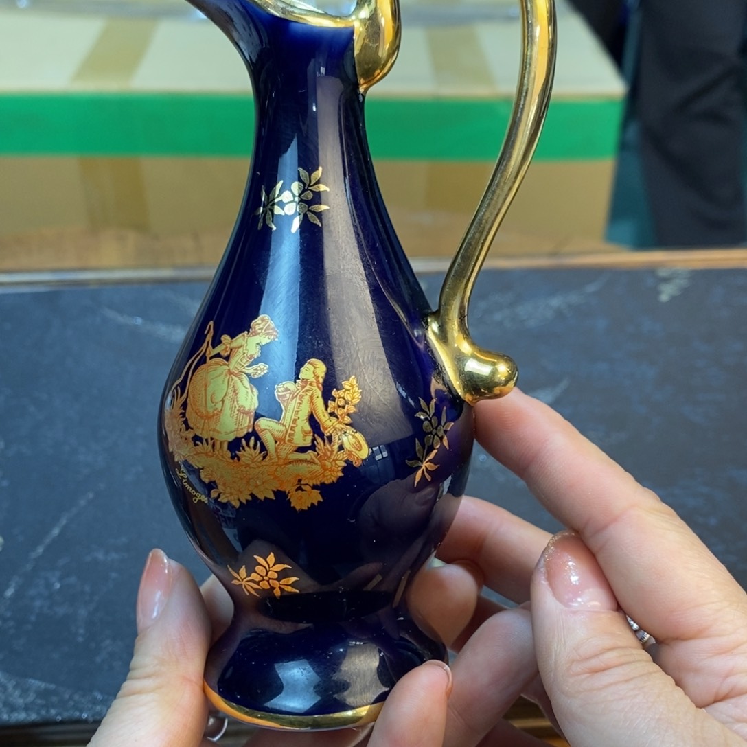 瓷器哈哈哈哈哈哈哈