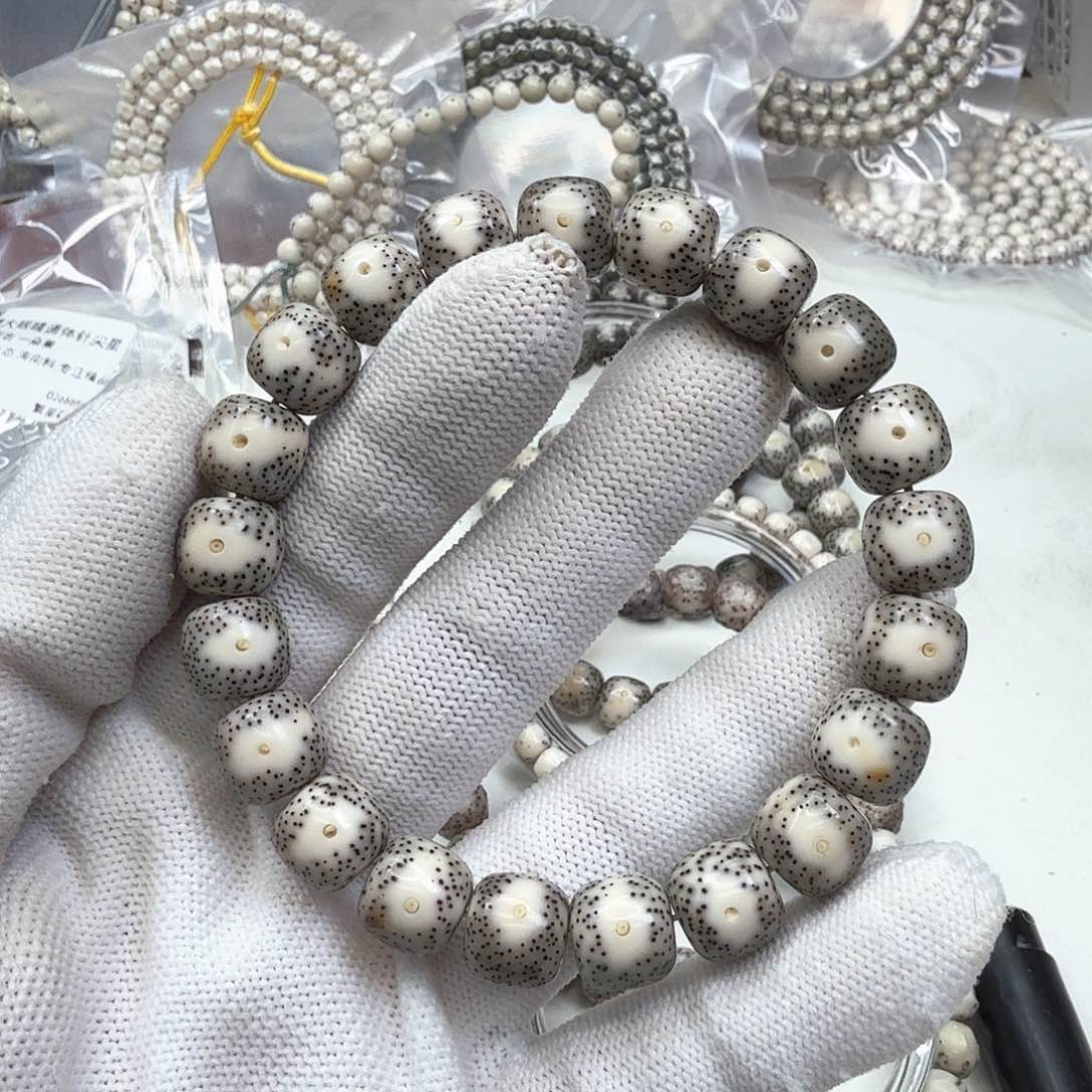 星月菩提吊坠11青瓷11左右大眼睛