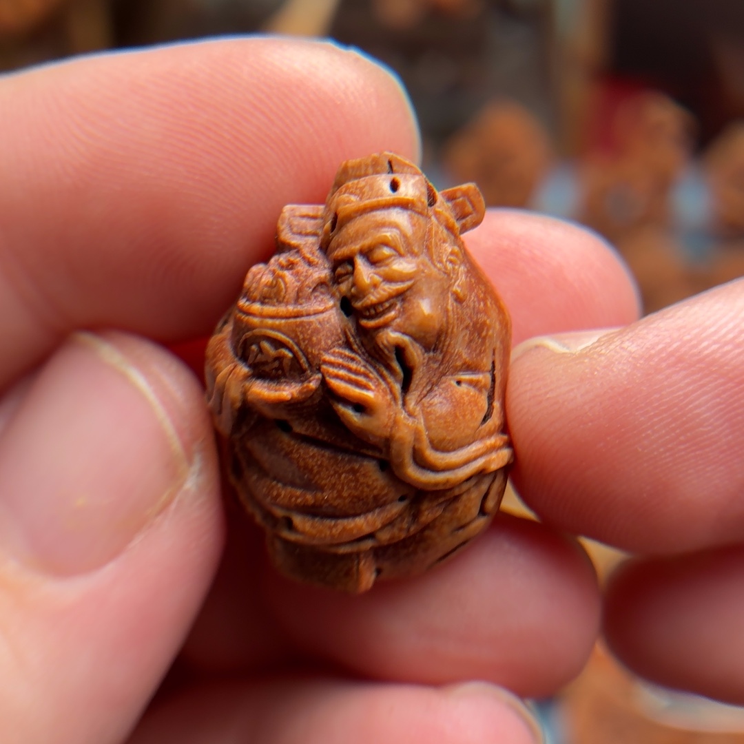 桃核圆雕老味道小财神