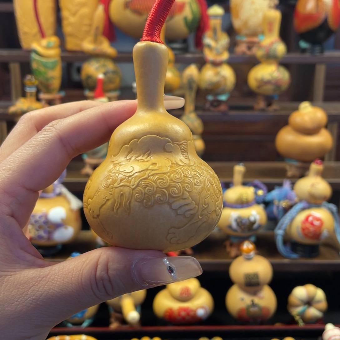 领****备葫芦丝独奏的时候