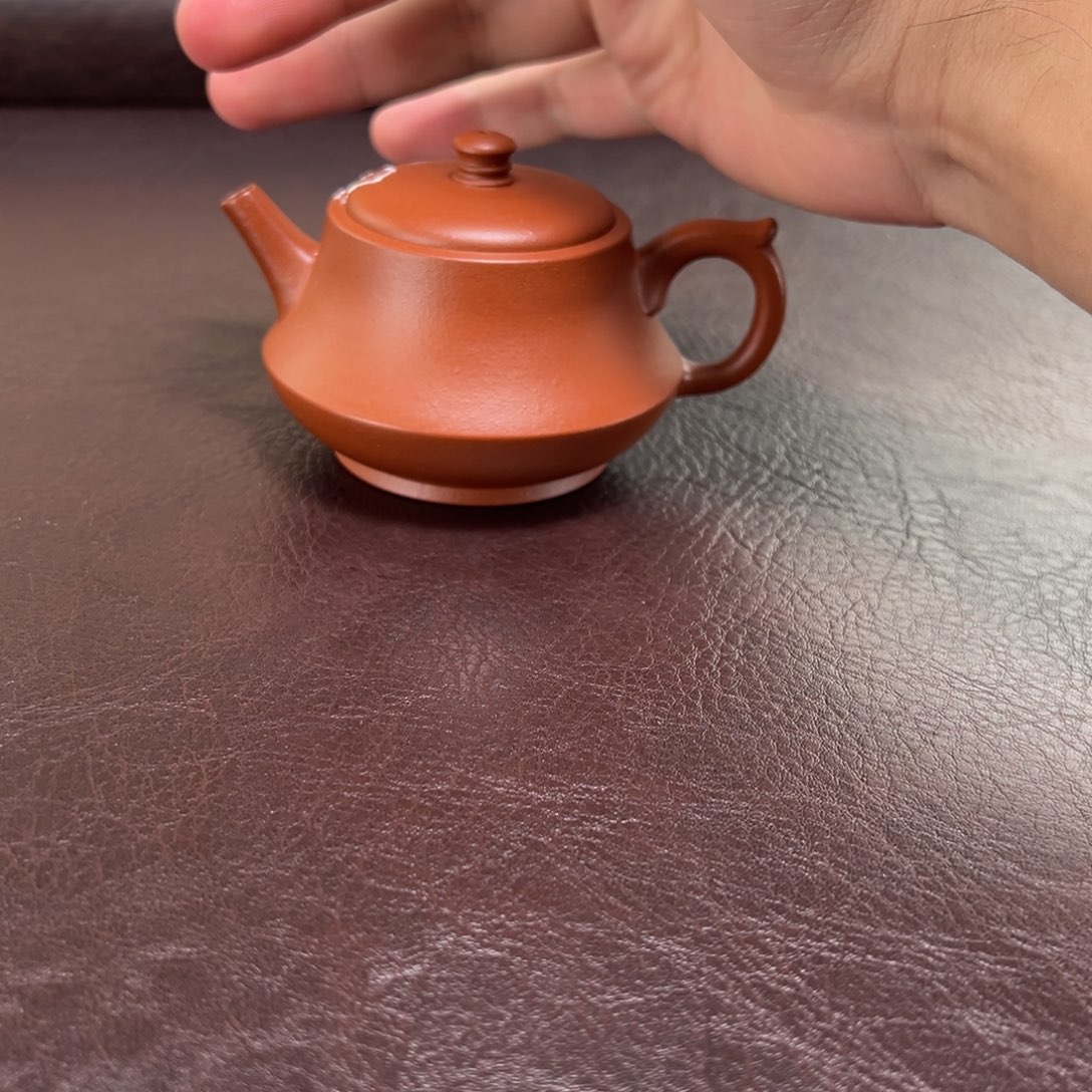 茶壶紫砂宜兴紫砂壶的制作微瑕