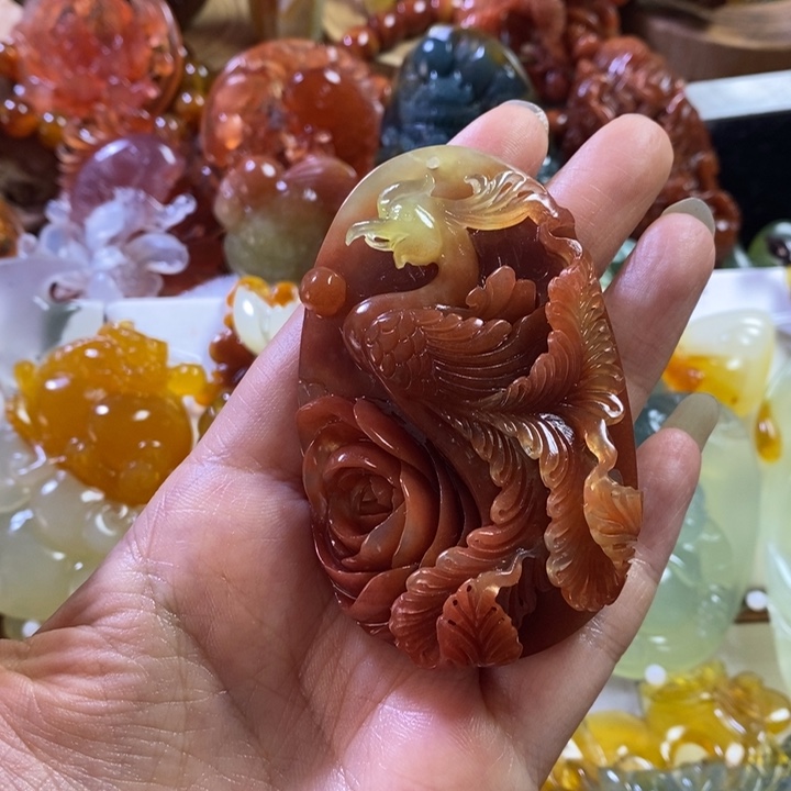 海***浪蛇纹石玉未镶嵌颈饰