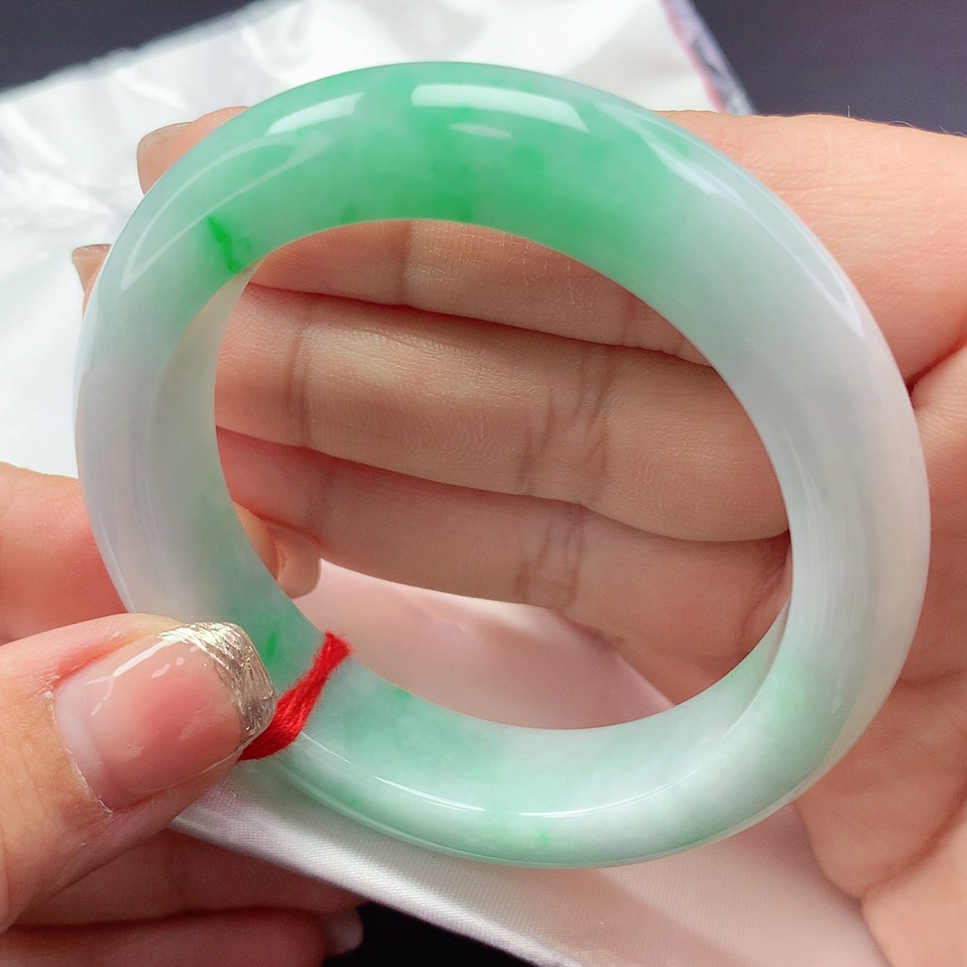 【闪购商品】翡翠手镯未镶嵌a 1