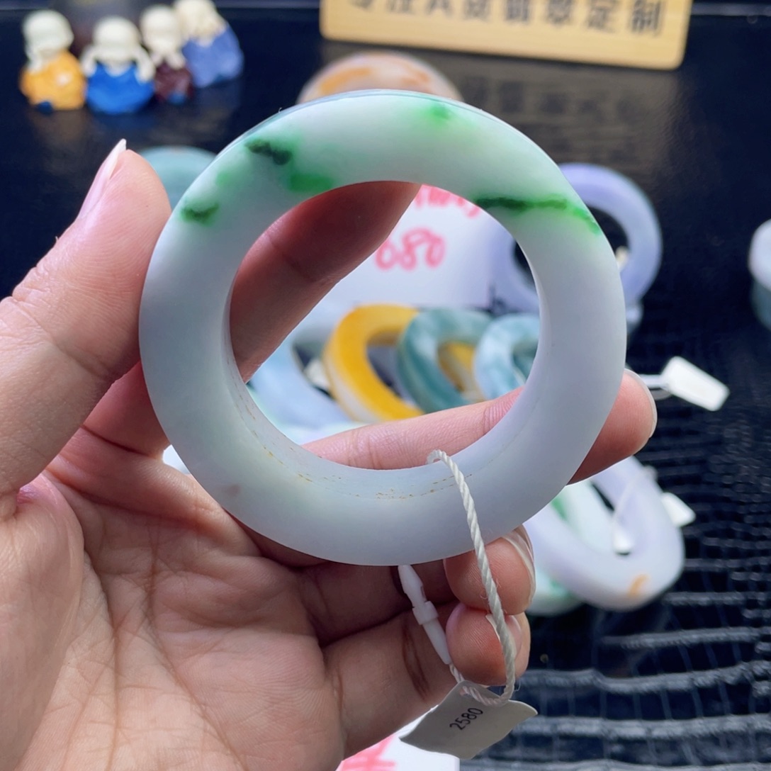 未镶嵌翡翠定制翡翠