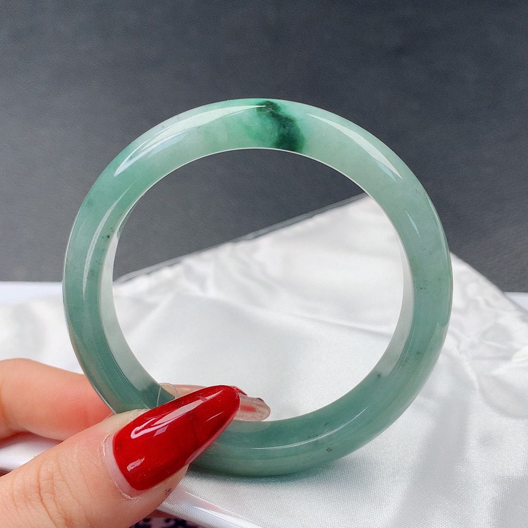 翡翠手镯未镶嵌60正55