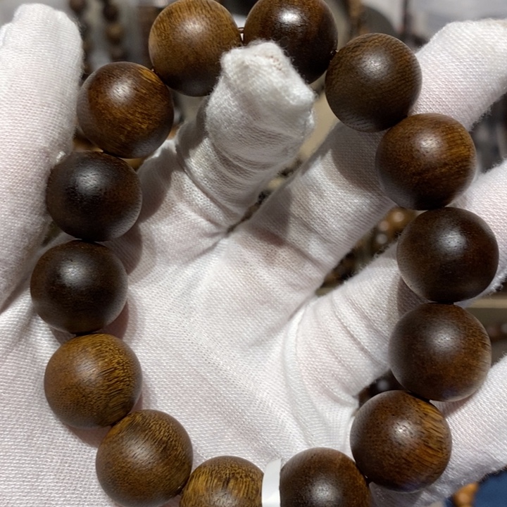 沉香手串海南黄奇楠沉香