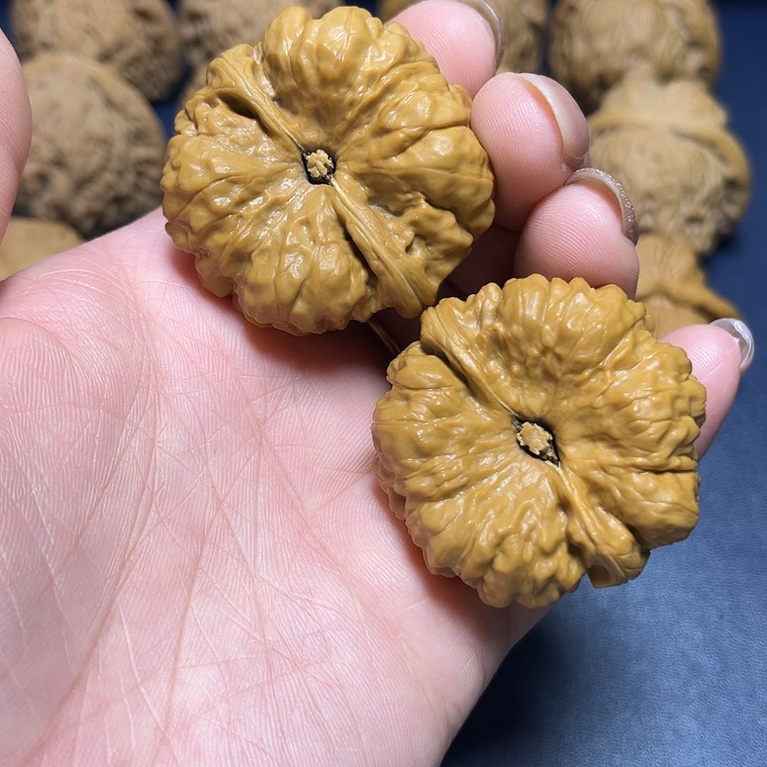 文玩核桃吊坠哇珊瑚纹蛙41