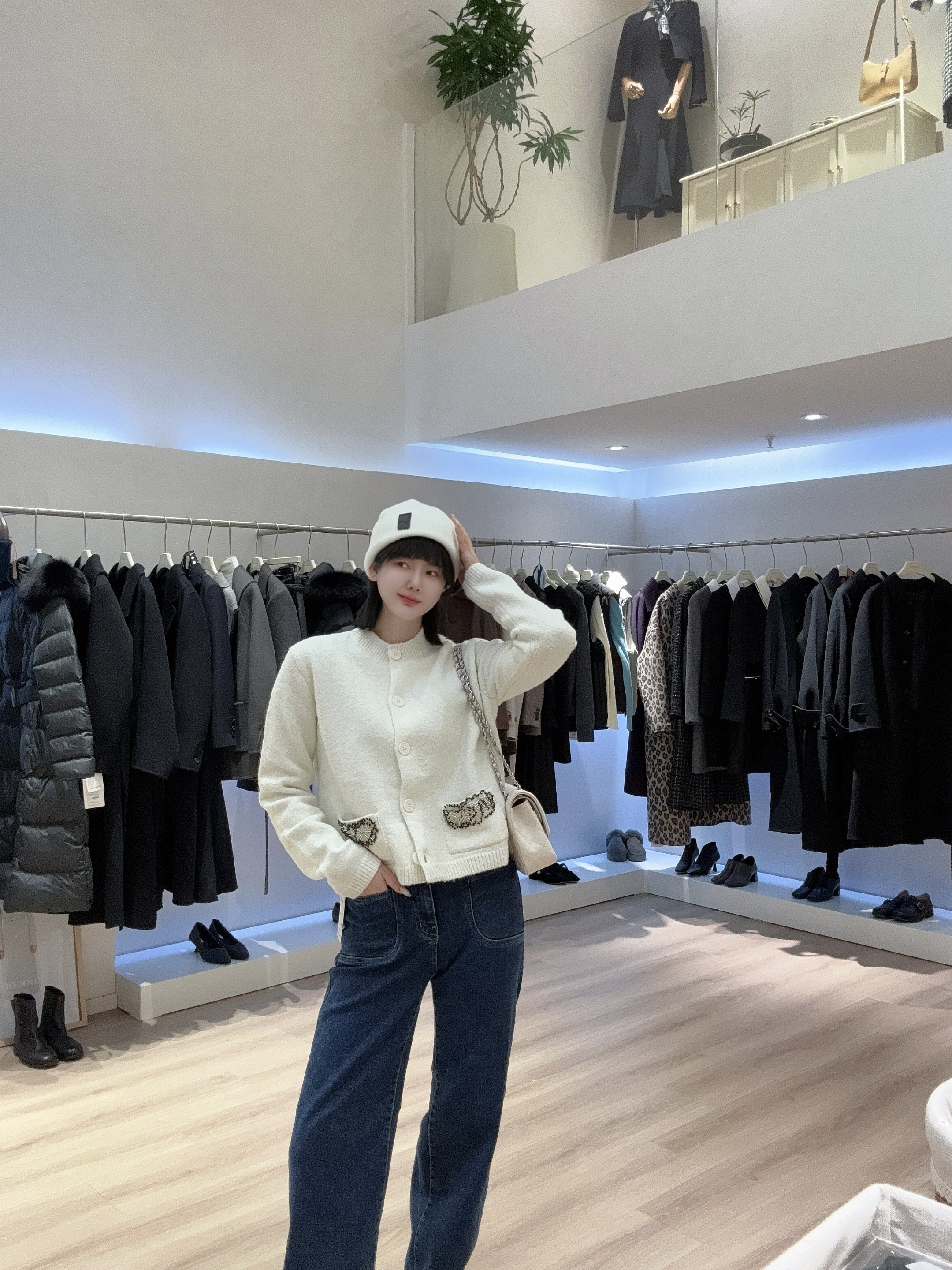 泡菜L 云朵慕斯针织重工开衫 时尚休闲