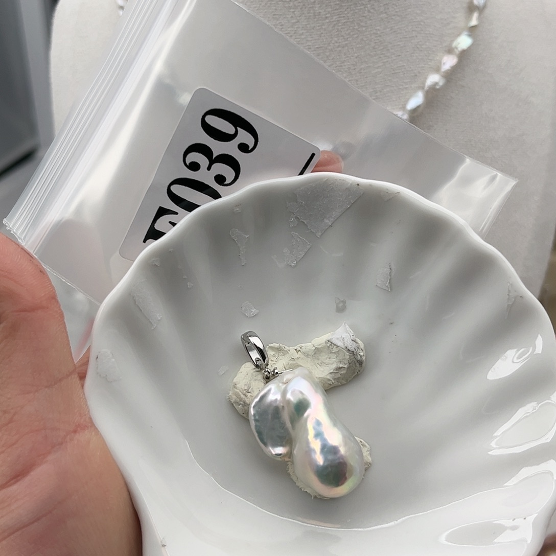 淡水珍珠吊坠(不含链)合金