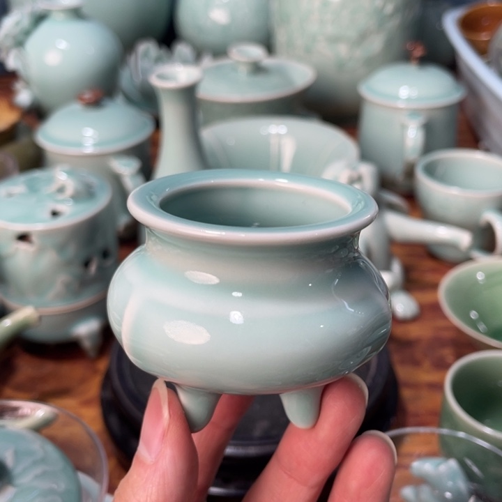 青瓷青瓷 青瓷青瓷