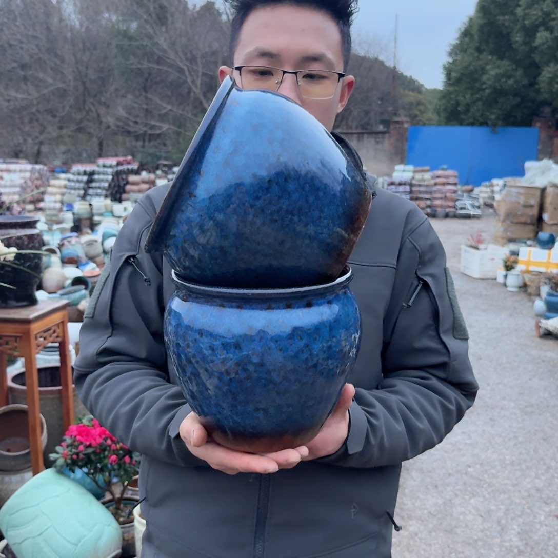 紫砂花盆口20高19（两个胖子蓝孔雀俊