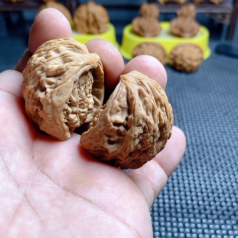 【闪购商品】文玩核桃吊坠如**枫精品文玩精品文玩儿