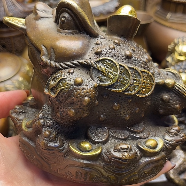 精美铜器点击下单