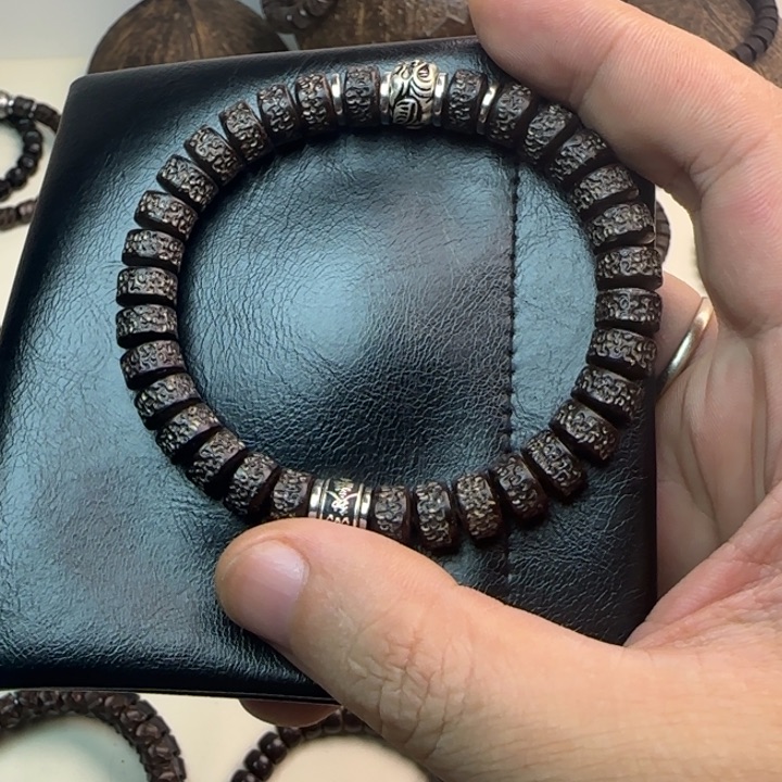 【闪购商品】椰蒂手串96耶噶吞金兽上上上签