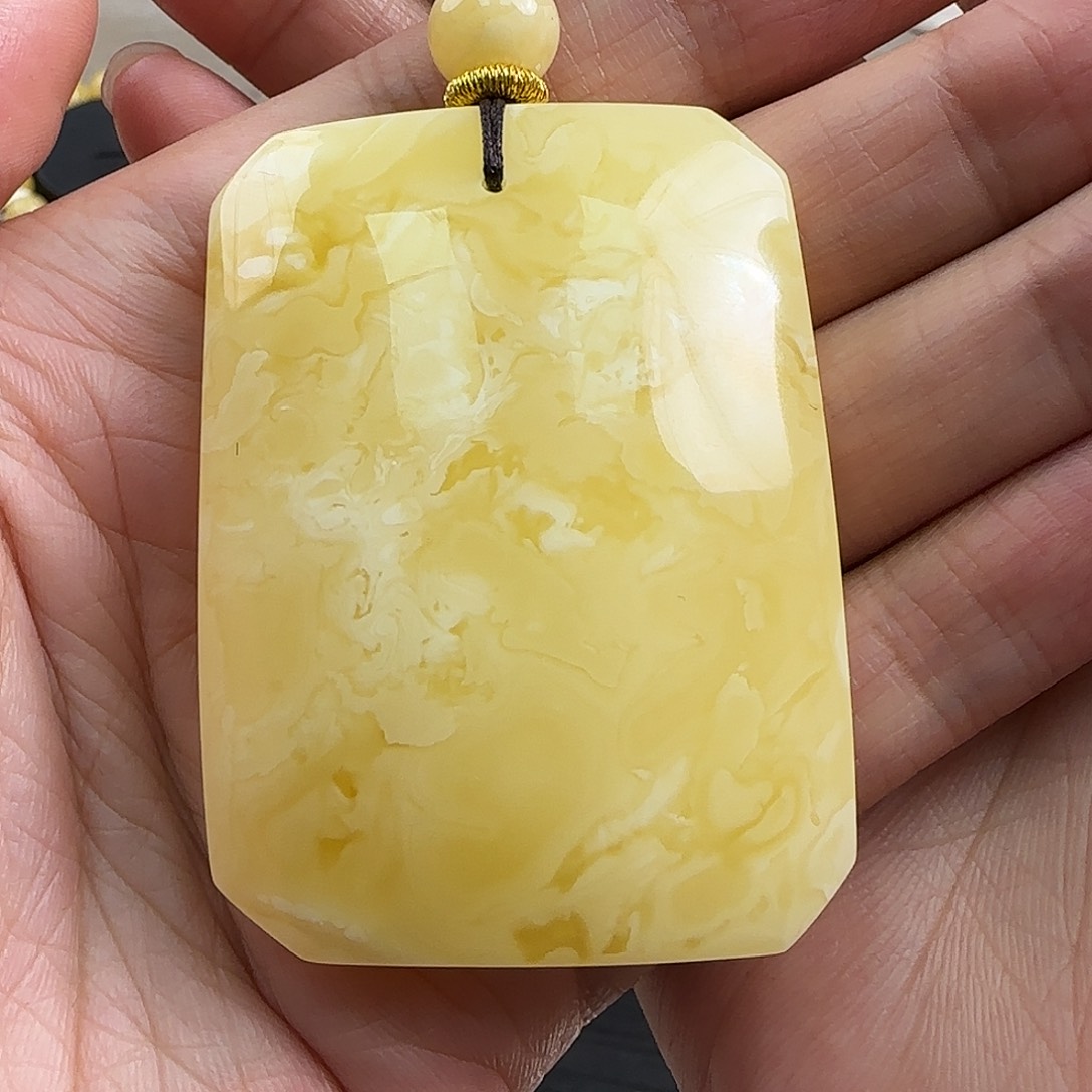 山***超琥珀未镶嵌珠宝奇石