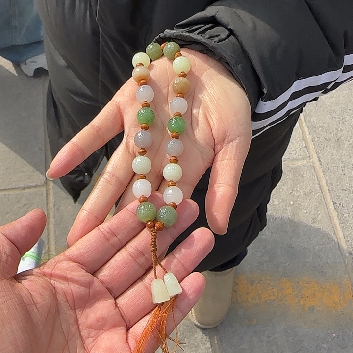 和田玉颈饰未镶嵌卡12