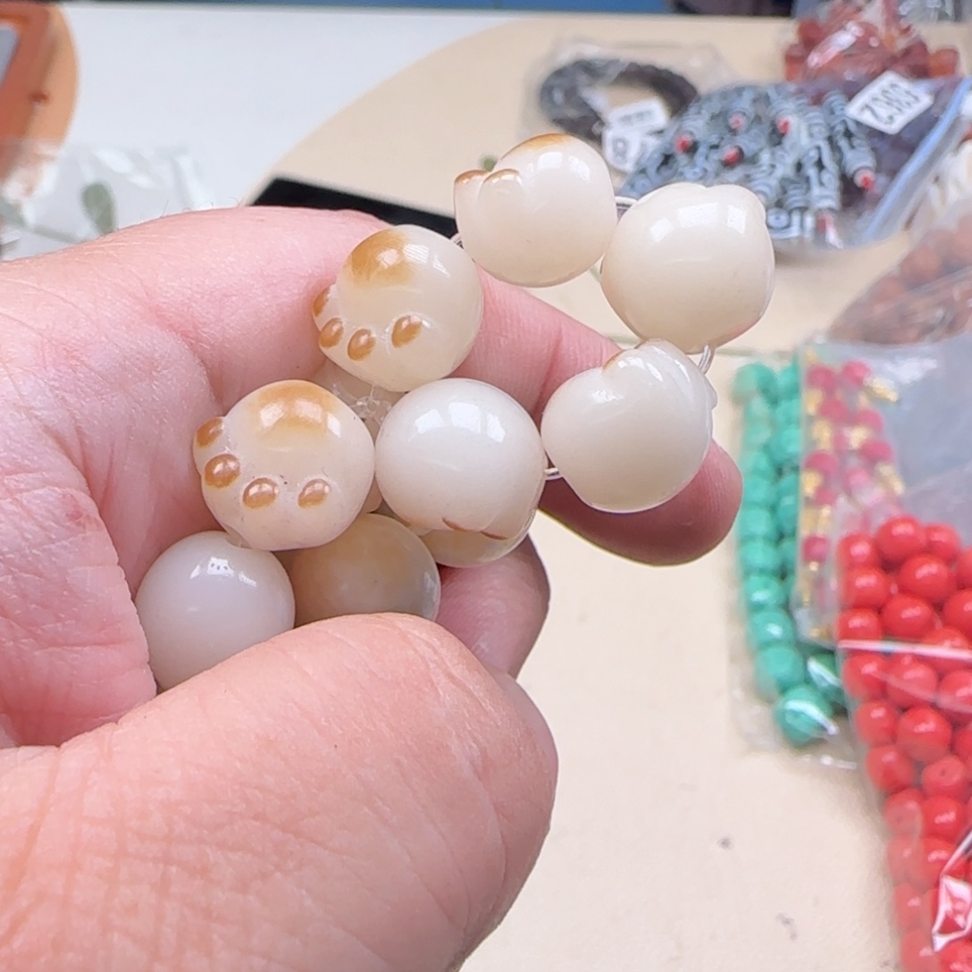 白玉菩提吊坠白色527