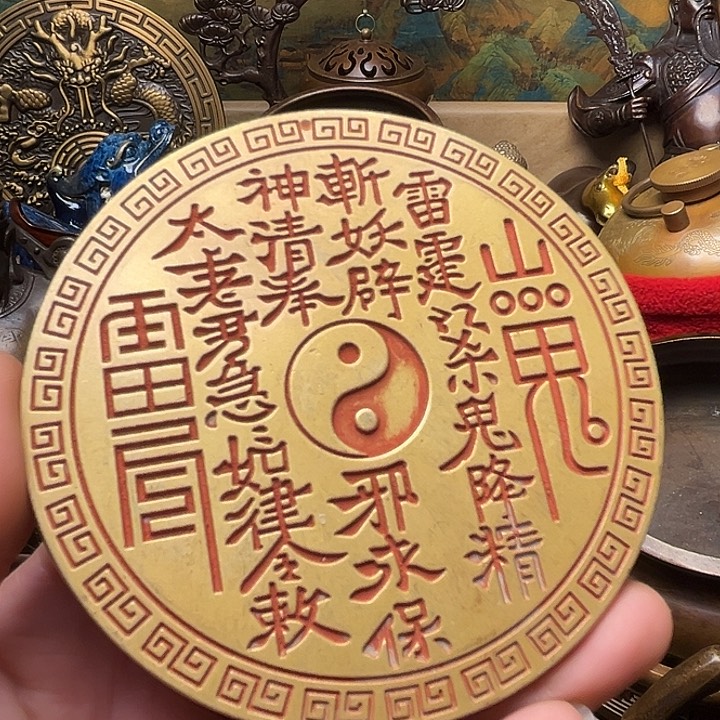 精美铜器批发档口