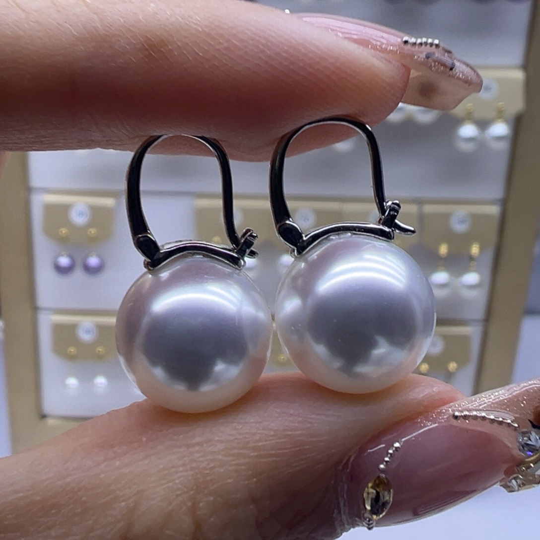 银S925镶嵌耳饰淡水珍珠