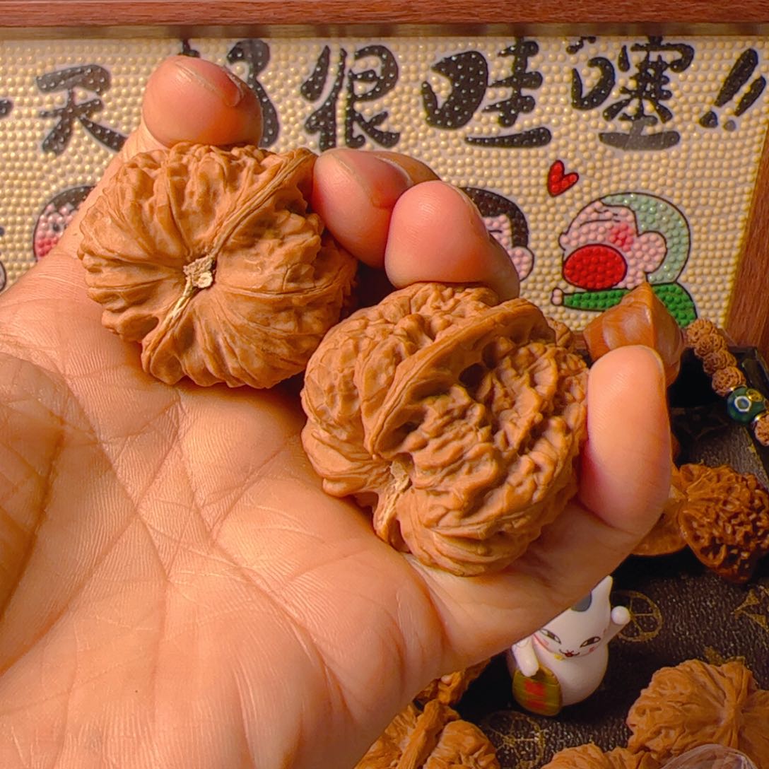 把件文玩核桃平谷凹底40