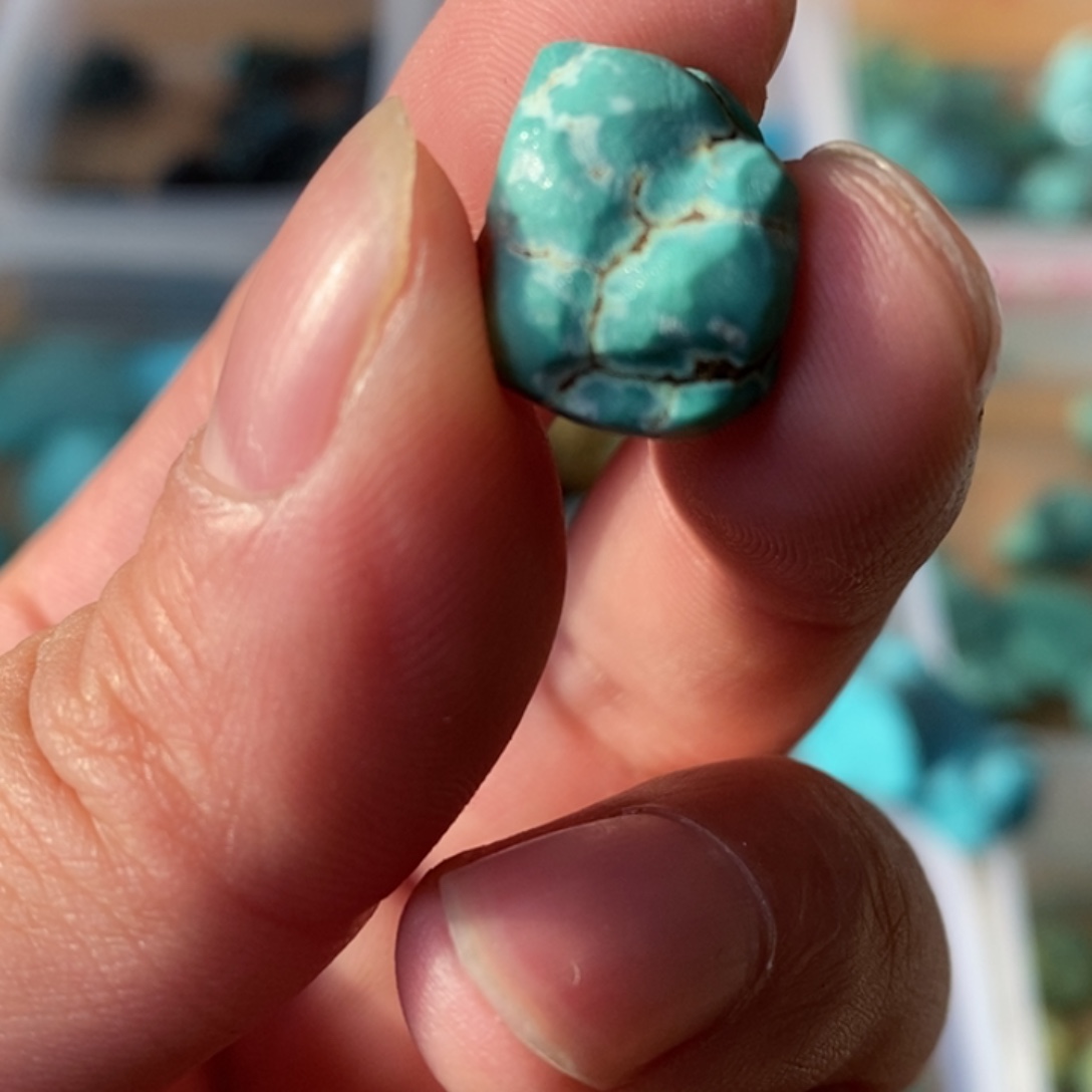 定制绿松石未镶嵌定制绿松石