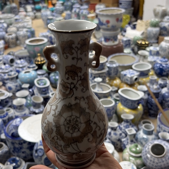 瓷片微瑕。。。。。。。。。。。