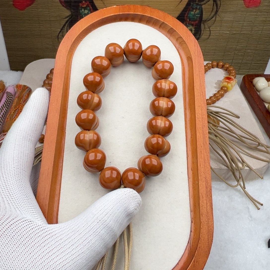 一****猴头核桃手串大屁桃