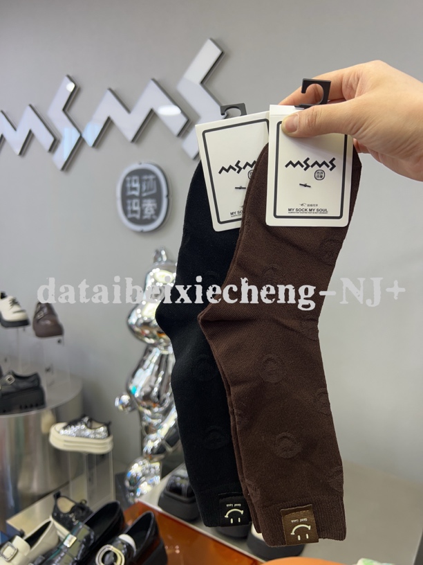 玛莎玛索 潮袜88-115（发两双）