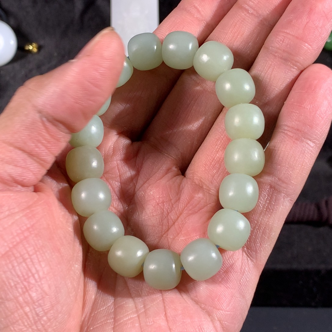 和田玉手链未镶嵌