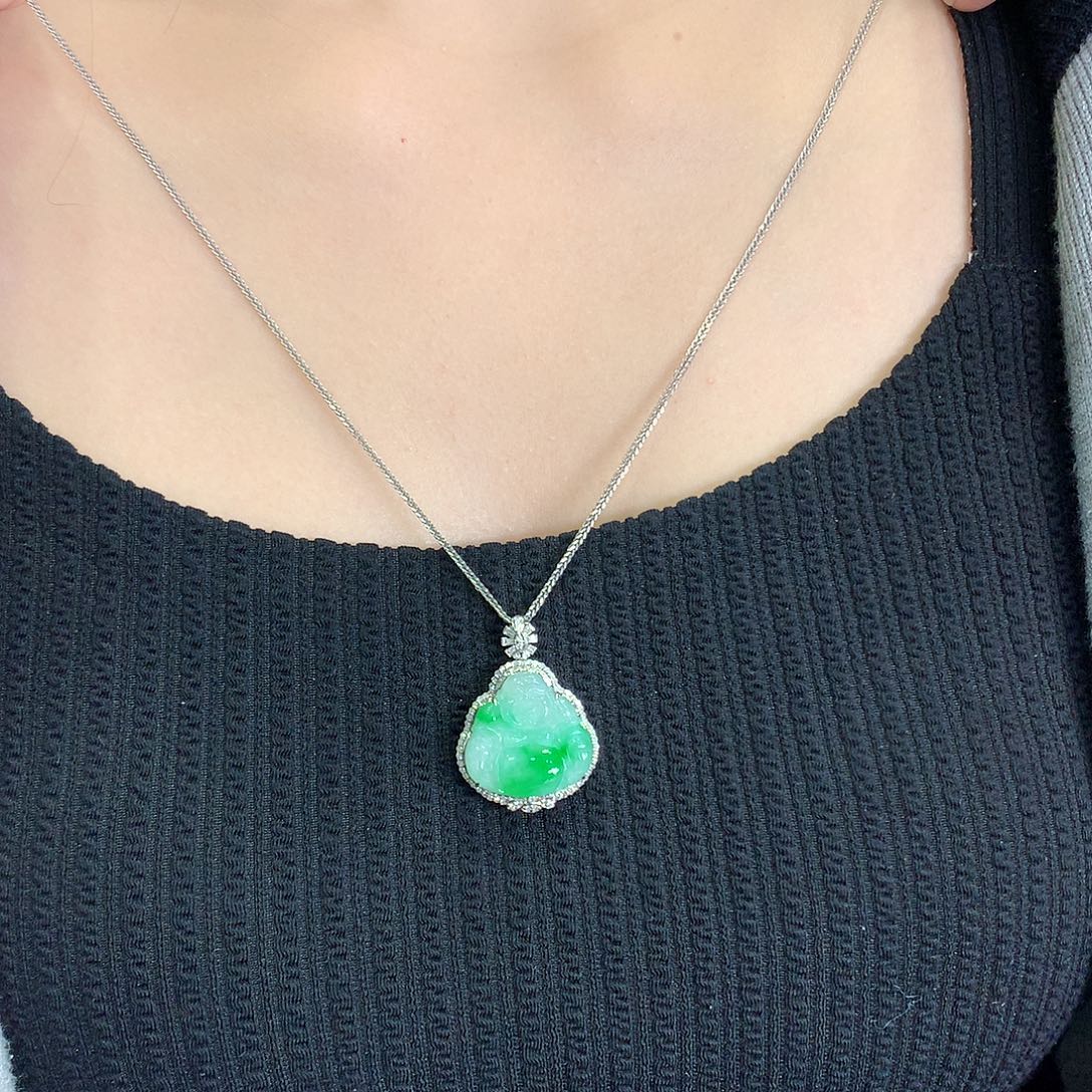 翡翠18K金镶嵌颈饰